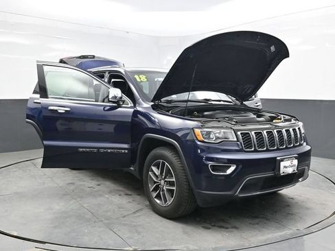 Used 2018 Jeep Grand Cherokee Limited AWD/4WD image 41
