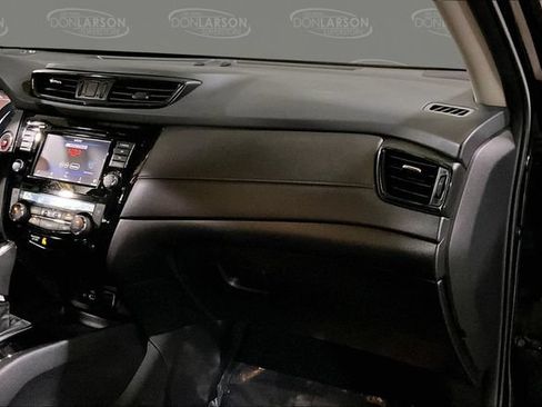 Used 2019 Nissan Rogue SV AWD/4WD image 31