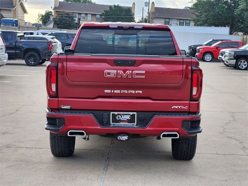Used 2024 GMC Sierra 1500 AT4 w/ Technology Package AWD/4WD image 13