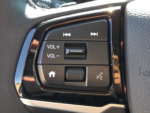 Used 2025 Honda Odyssey EX-L image 26