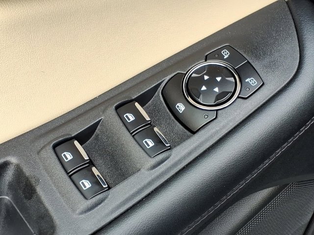 Used 2023 Ford Edge SEL w/ Convenience Package AWD/4WD image 19