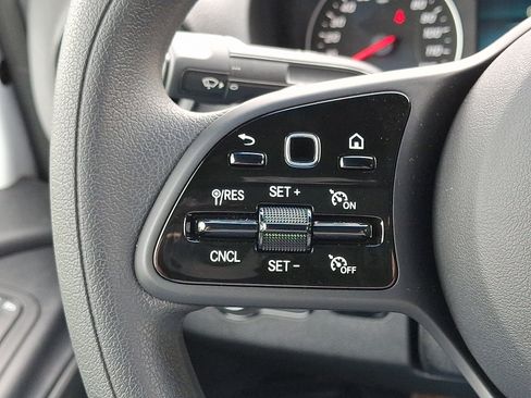 Used 2024 Mercedes-Benz Sprinter 2500 image 21