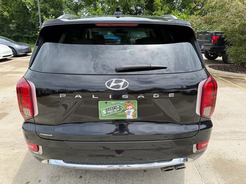 Used 2020 Hyundai Palisade Limited FWD image 6