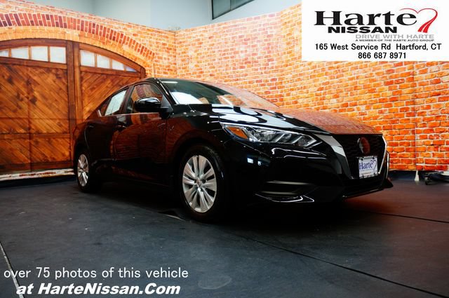 Certified 2025 Nissan Sentra S FWD image 1