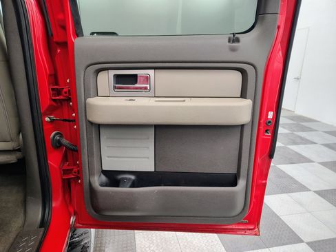 Used 2010 Ford F150 XLT image 21