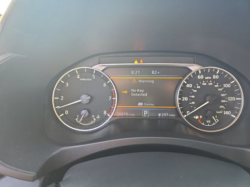 Used 2024 Nissan Altima 2.5 SV FWD image 15
