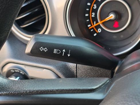 Used 2021 Jeep Wrangler Unlimited Sport image 35