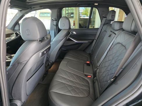 Used 2026 BMW X5 xDrive40i AWD/4WD image 38