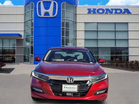 Certified 2019 Honda Accord Touring image 6