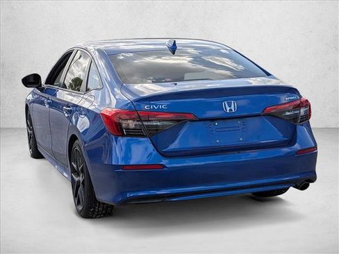 Used 2024 Honda Civic Sport image 4