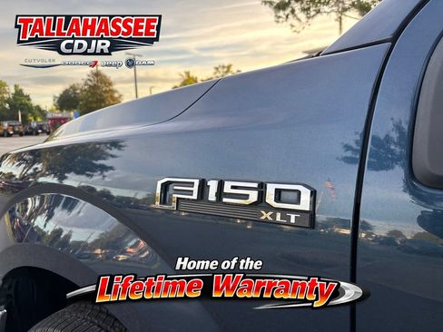 Used 2018 Ford F150 XLT w/ Equipment Group 302A Luxury AWD/4WD image 12