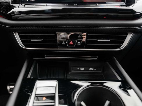 New 2026 Volkswagen Atlas Cross Sport SEL R-Line image 32