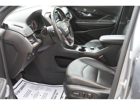 Used 2023 GMC Terrain AT4 image 14