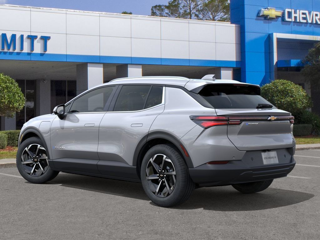 New 2026 Chevrolet Equinox EV LT FWD image 3