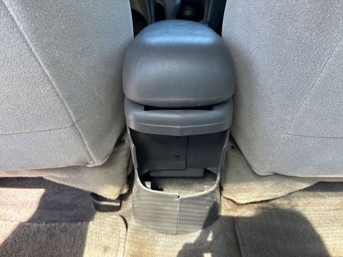 Used 2003 Oldsmobile Alero GL FWD image 22