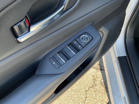 New 2026 Toyota Prius AWD image 21