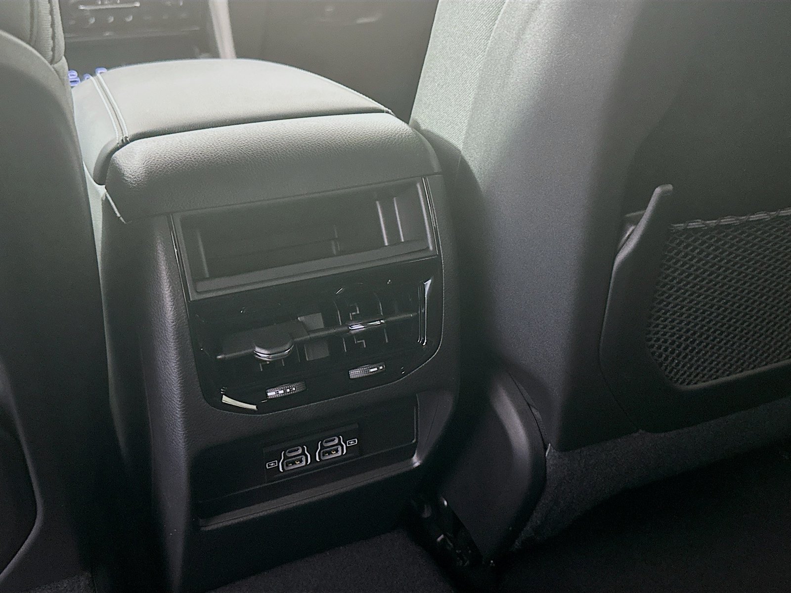 New 2026 Jeep Grand Cherokee Laredo AWD/4WD image 24