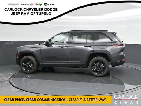 New 2025 Jeep Grand Cherokee Altitude image 7