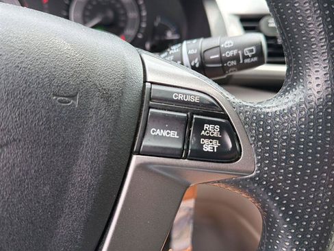 Used 2013 Honda Odyssey EX image 17