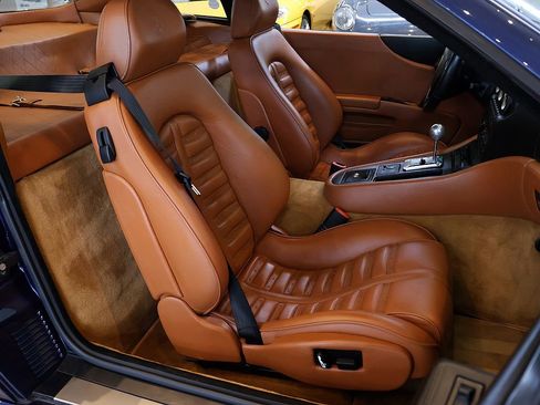 Used 1999 Ferrari 550 Maranello Coupe RWD image 26