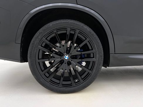 Certified 2022 BMW X5 xDrive40i w/ M Sport Package image 31