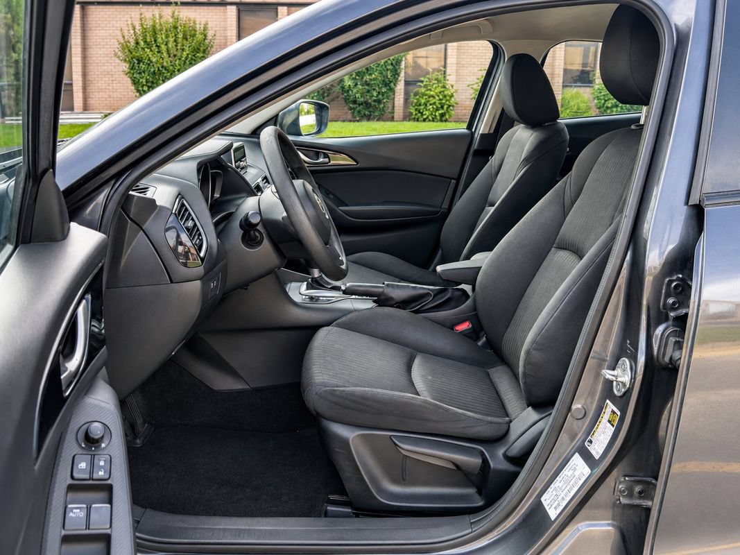 Used 2014 MAZDA MAZDA3 i Sport FWD image 10