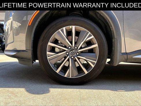 Certified 2026 INFINITI QX60 Luxe FWD image 11
