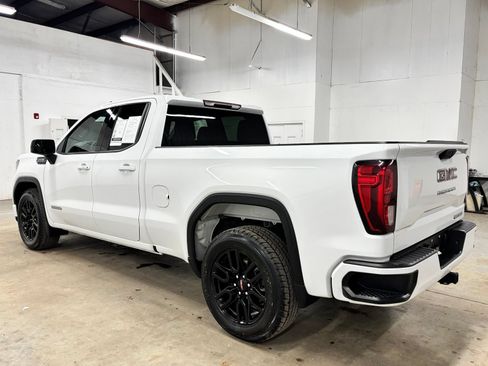 Used 2023 GMC Sierra 1500 Elevation RWD image 5