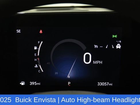 Used 2025 Buick Envista Sport Touring image 13