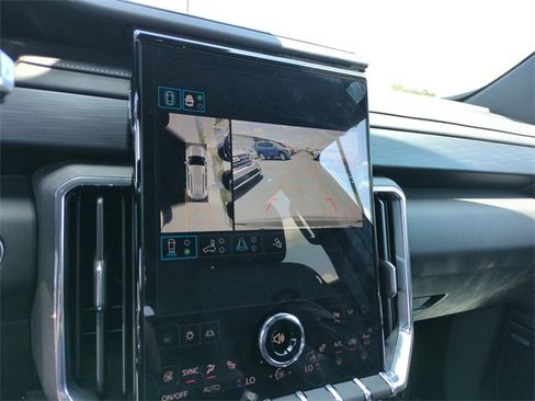 New 2025 GMC Acadia Elevation w/ Elevation Premium Package image 13