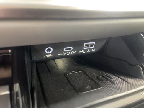 Used 2024 Subaru Outback Limited AWD/4WD image 14