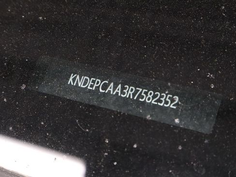 Used 2024 Kia Seltos LX AWD/4WD image 31