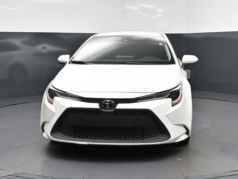 Used 2022 Toyota Corolla LE FWD image 10