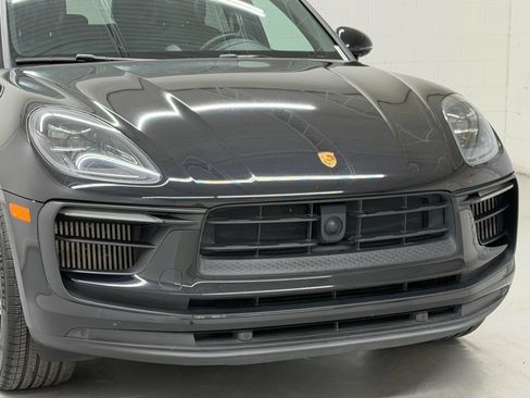 Used 2022 Porsche Macan S AWD/4WD image 44