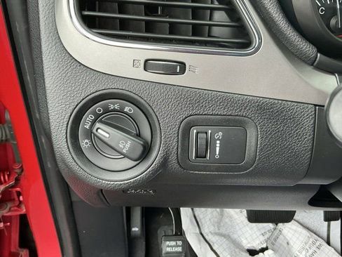 Used 2018 Dodge Journey Crossroad w/ Popular Equipment Group AWD/4WD image 21