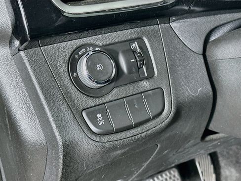 Used 2022 Chevrolet Spark ACTIV FWD image 16