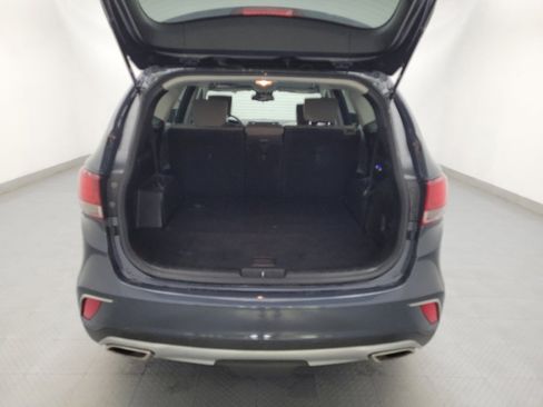 Used 2018 Hyundai Santa Fe SE AWD/4WD image 29