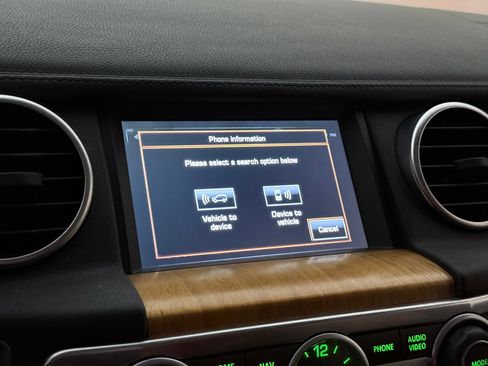 Used 2013 Land Rover LR4 HSE image 34