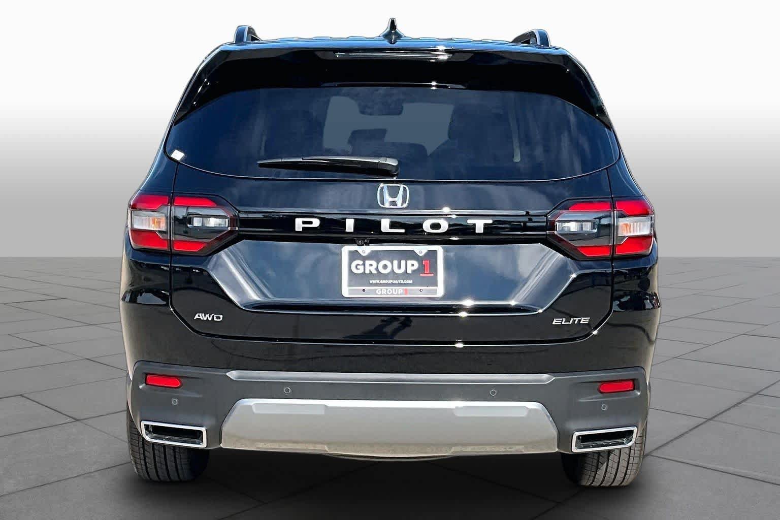 New 2026 Honda Pilot Elite image 4