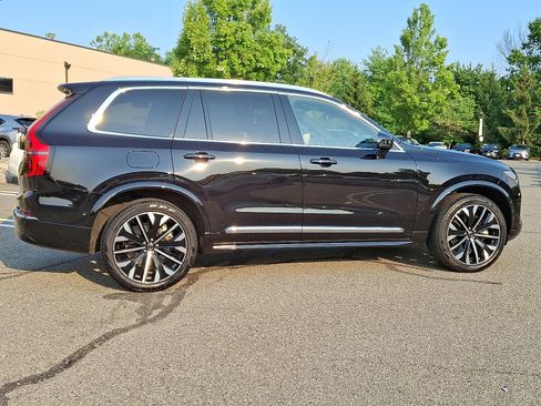 Used 2025 Volvo XC90 T8 Plus w/ Protection Package AWD/4WD image 7