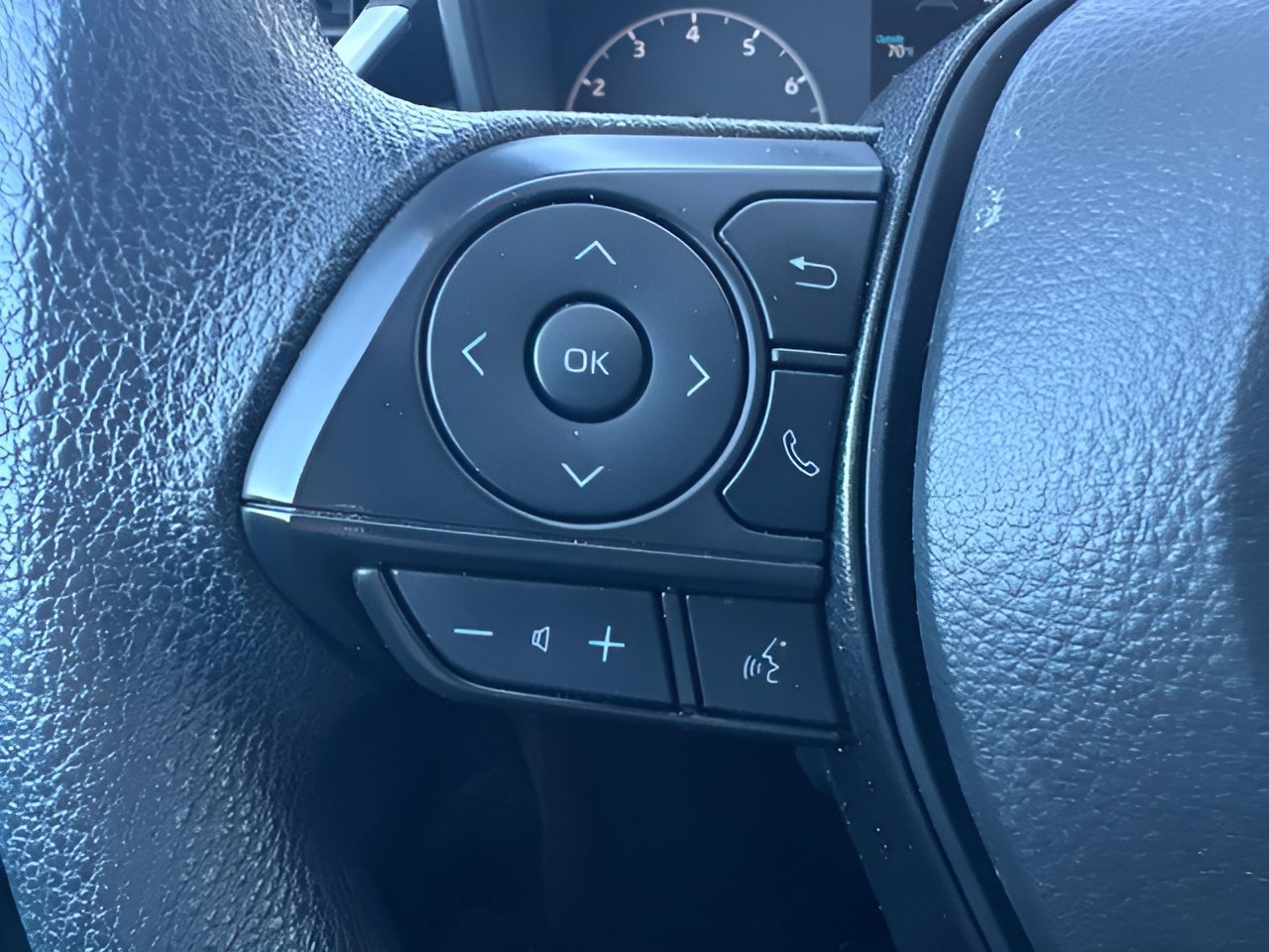 Used 2024 Toyota Corolla LE FWD image 16