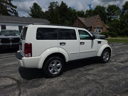 Used 2008 Dodge Nitro SXT w/ Sun & Wheels Group AWD/4WD image 5