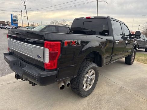 Used 2019 Ford F250 Platinum w/ Platinum Ultimate Package image 14