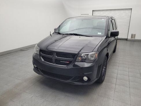 Used 2018 Dodge Grand Caravan SE FWD image 15