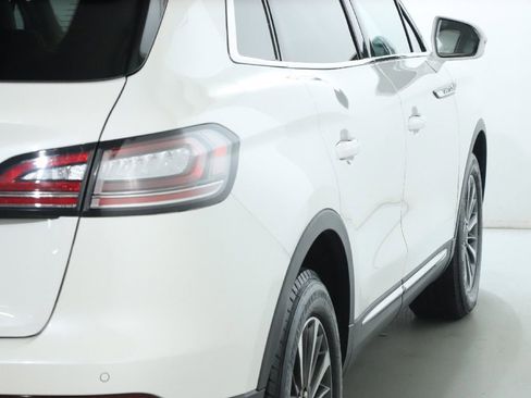 Used 2022 Lincoln Nautilus Reserve image 46