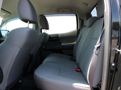 Used 2021 Toyota Tacoma SR w/ SR Convenience Package RWD image 16