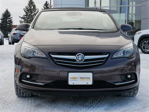 Used 2017 Buick Cascada Premium image 2