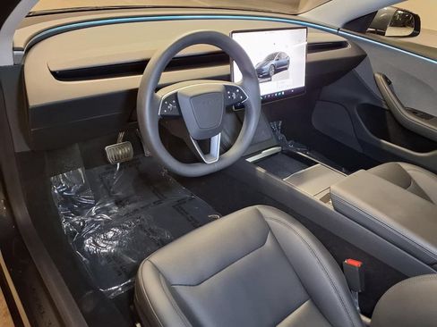 Used 2024 Tesla Model 3 Standard Range RWD image 23