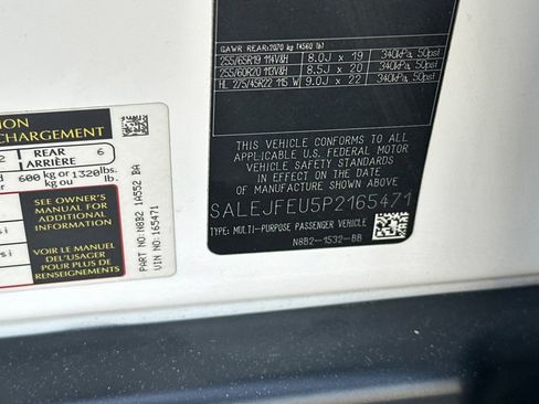 Certified 2023 Land Rover Defender 130 S image 39