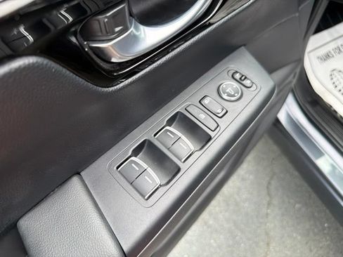 Used 2023 Honda CR-V EX-L image 24